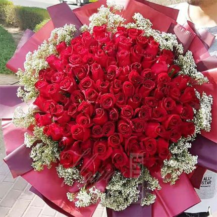 Luxury Red Rose Bouquet